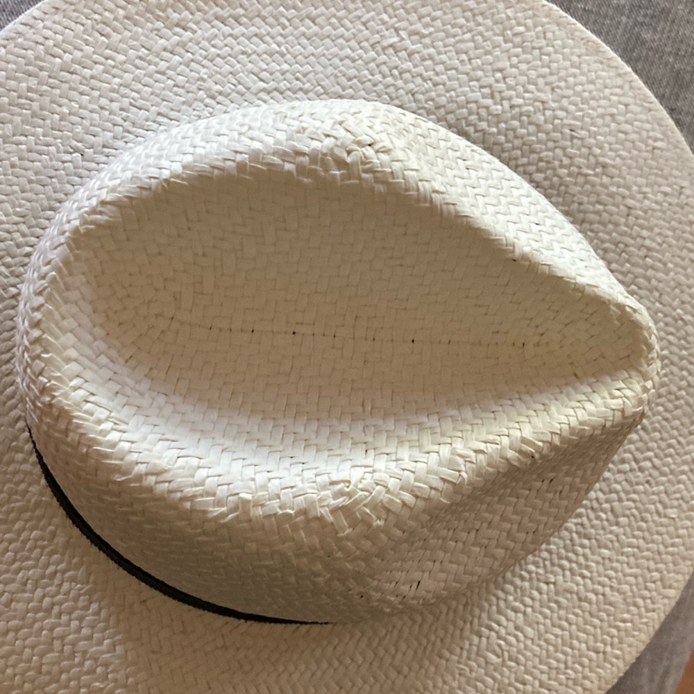 Aritzia Fedora ivory hat  - Brand New with Tag - black ribbon - Picture 9 of 13